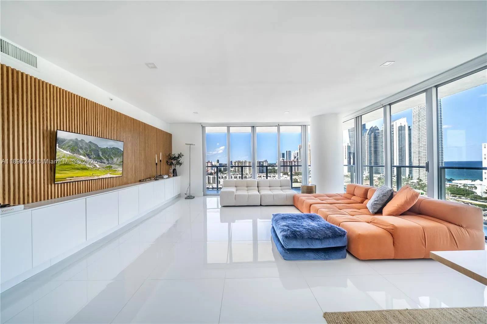 300 Sunny Isles Blvd, #4-1901