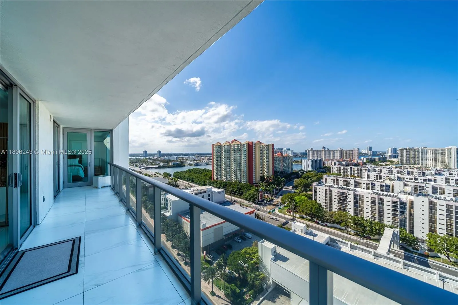 300 Sunny Isles Blvd, #4-1901