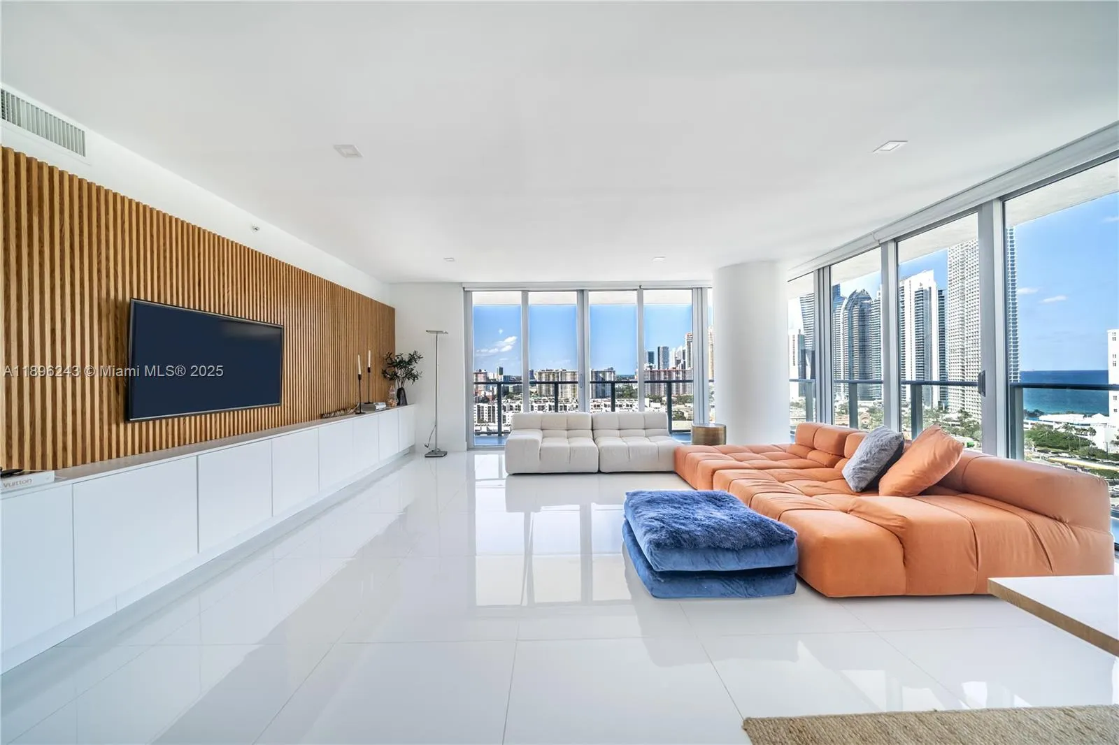 300 Sunny Isles Blvd, #4-1901