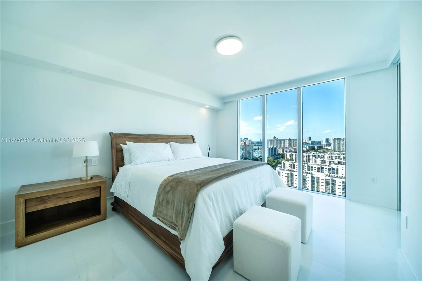 300 Sunny Isles Blvd, #4-1901