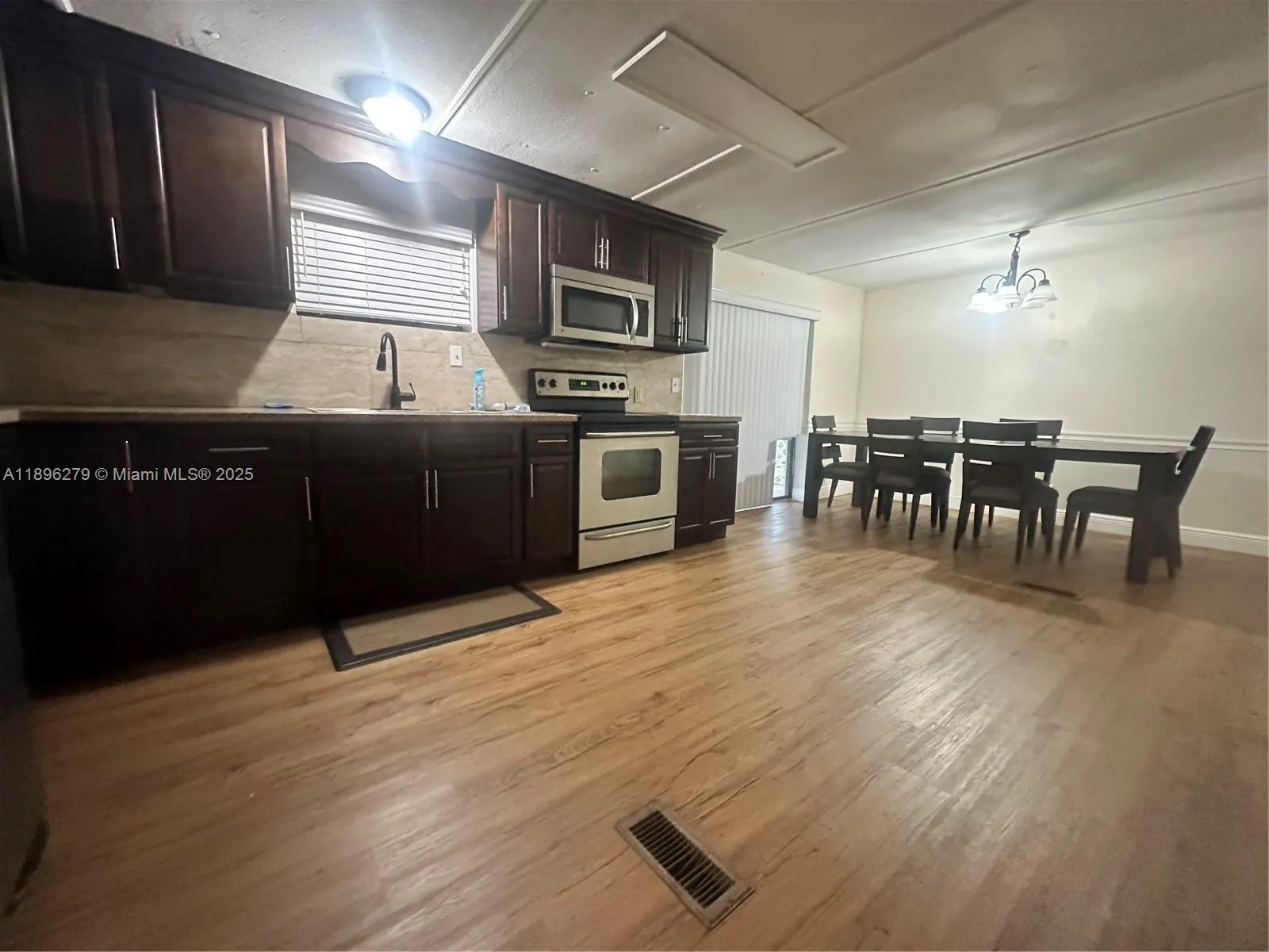 3082 Hibiscus Cir, #H