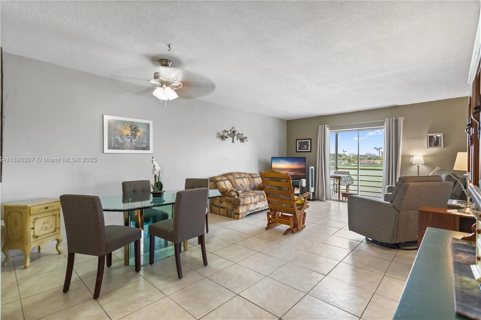 17001 NE 13th Ave, #214