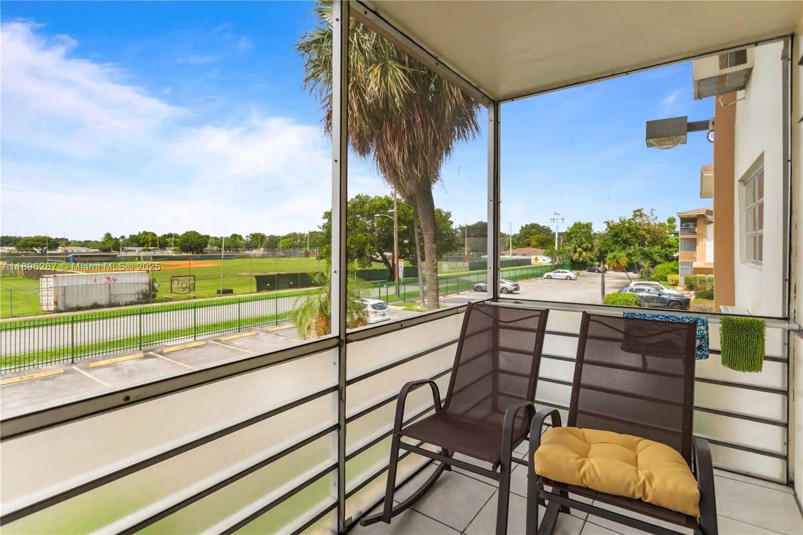 17001 NE 13th Ave, #214