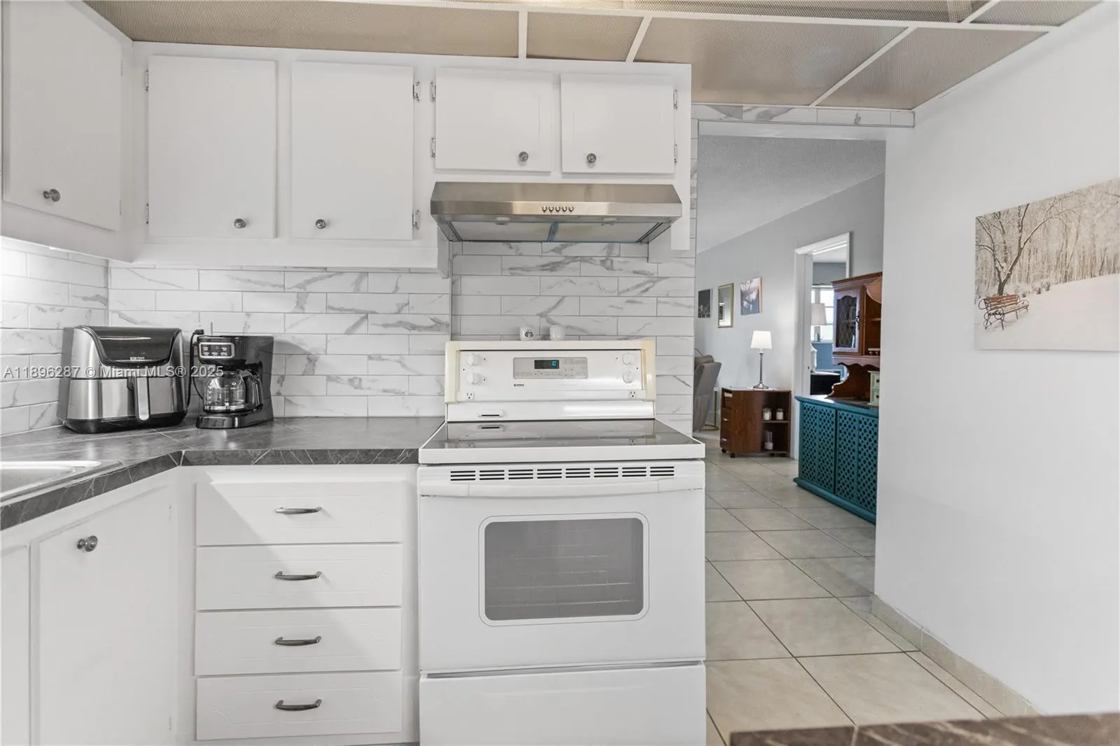 17001 NE 13th Ave, #214