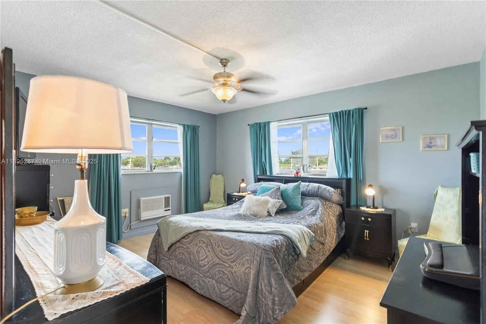17001 NE 13th Ave, #214