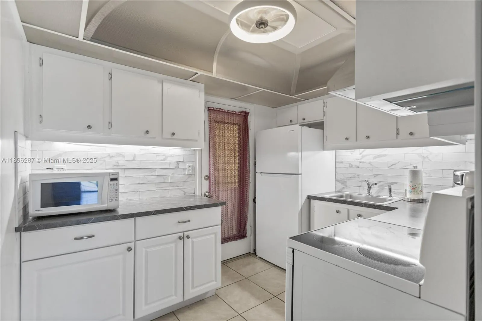 17001 NE 13th Ave, #214