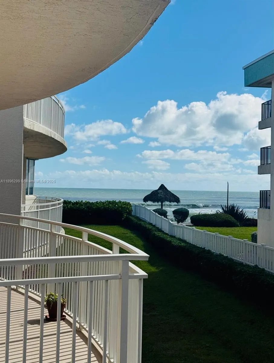 601 N Miramar, #107
