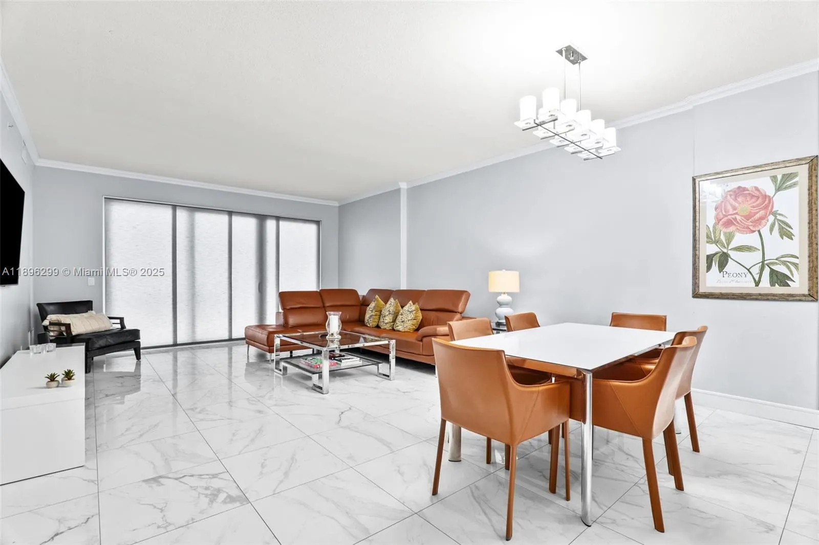 601 N Miramar, #107