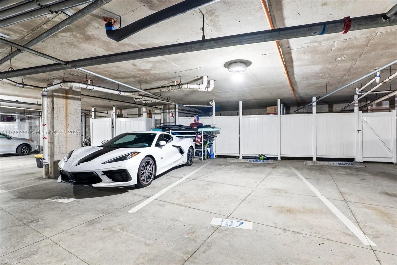 601 N Miramar, #107