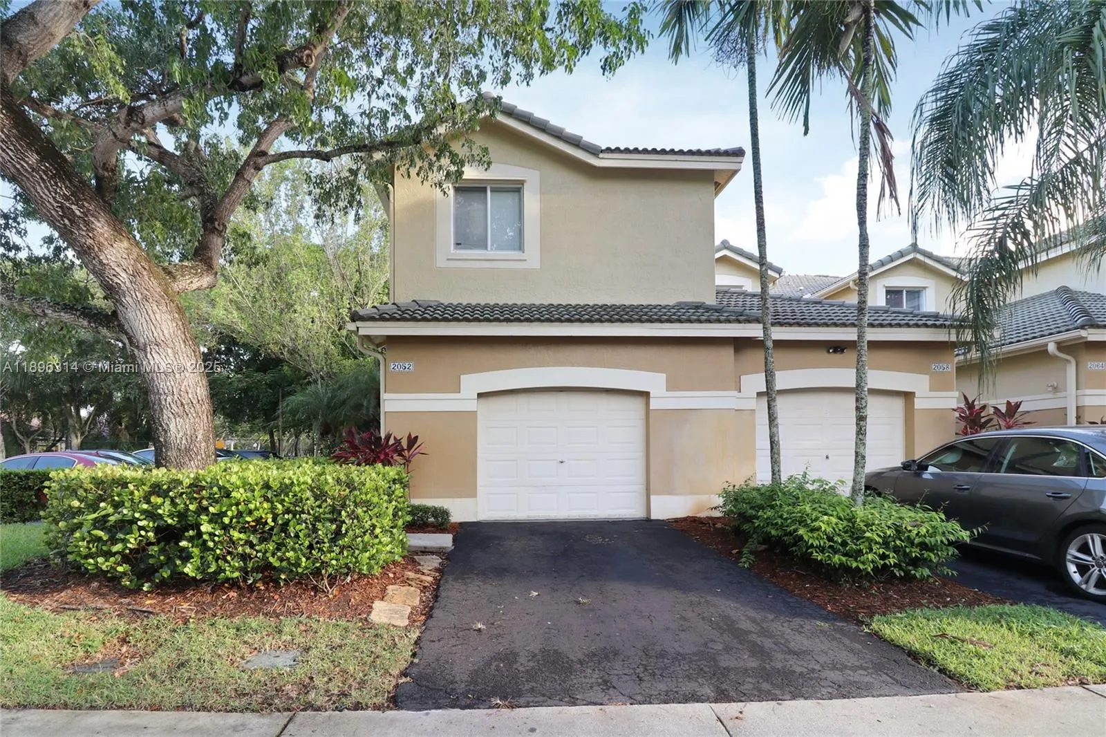 2052 Hacienda Ter