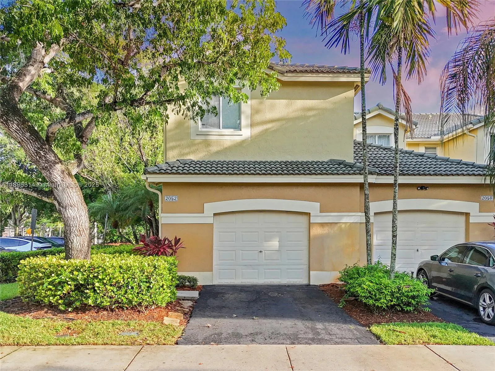 2052 Hacienda Ter