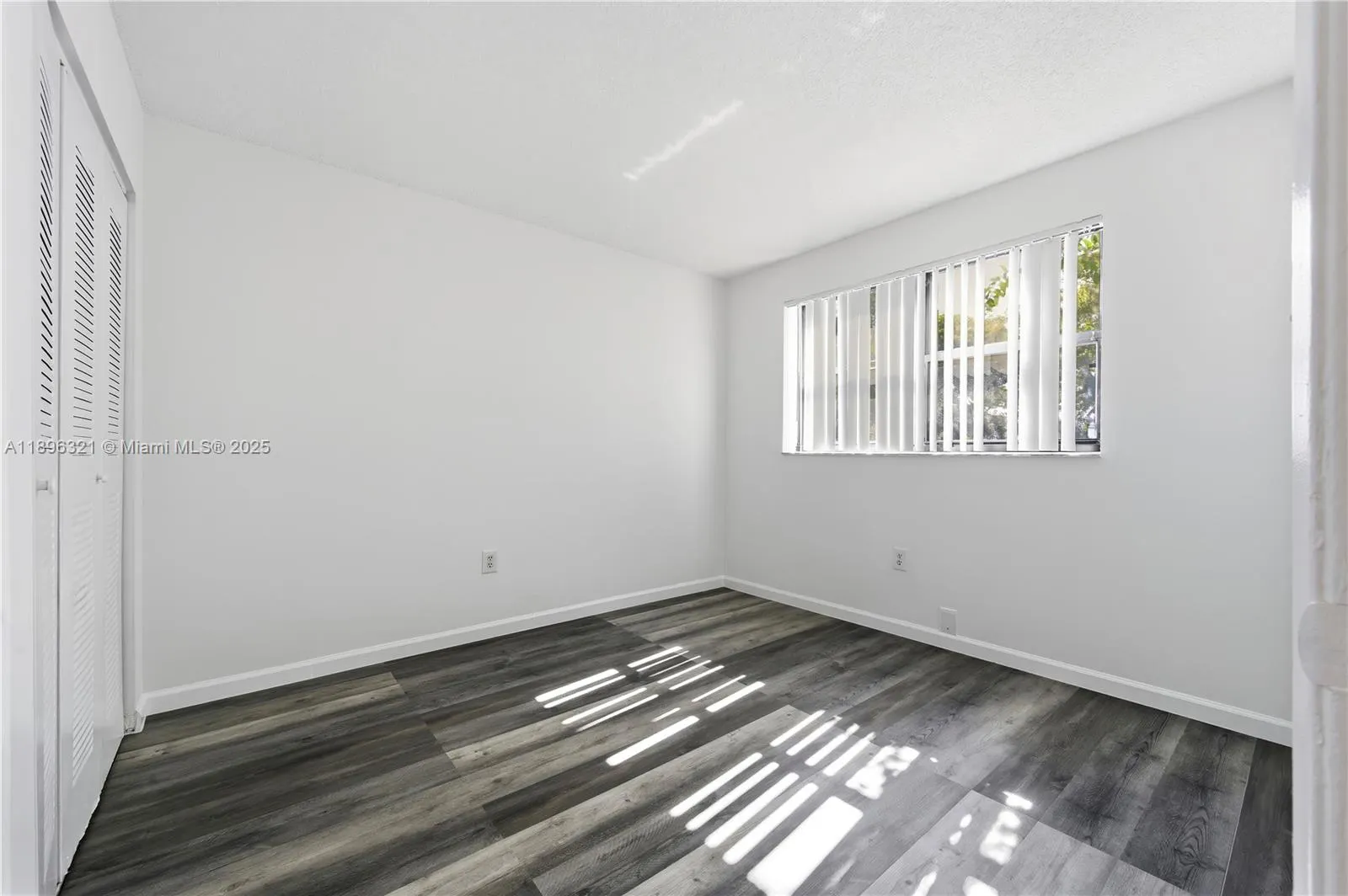 9877 Nob Hill Ct, #9877