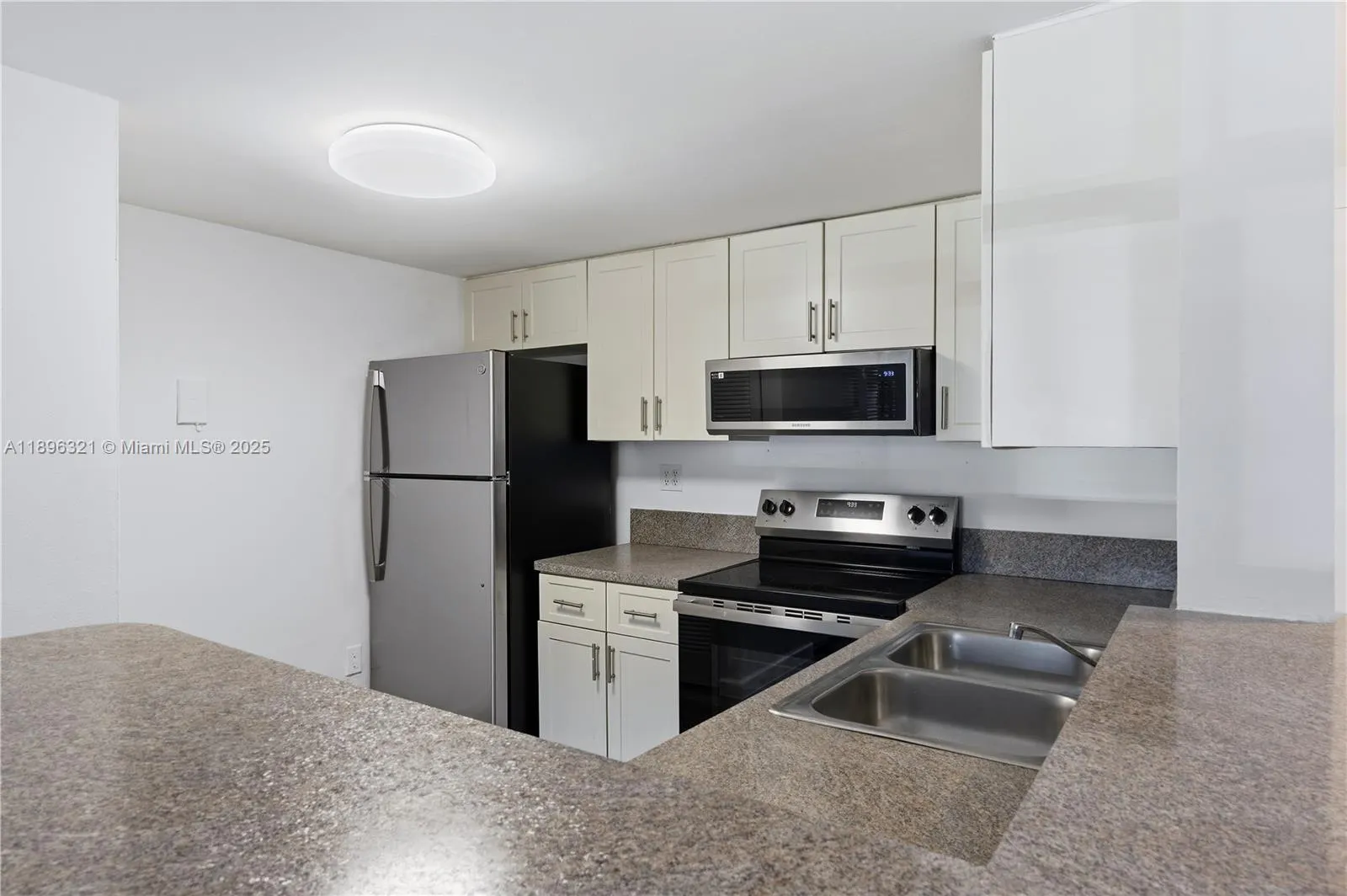 9877 Nob Hill Ct, #9877