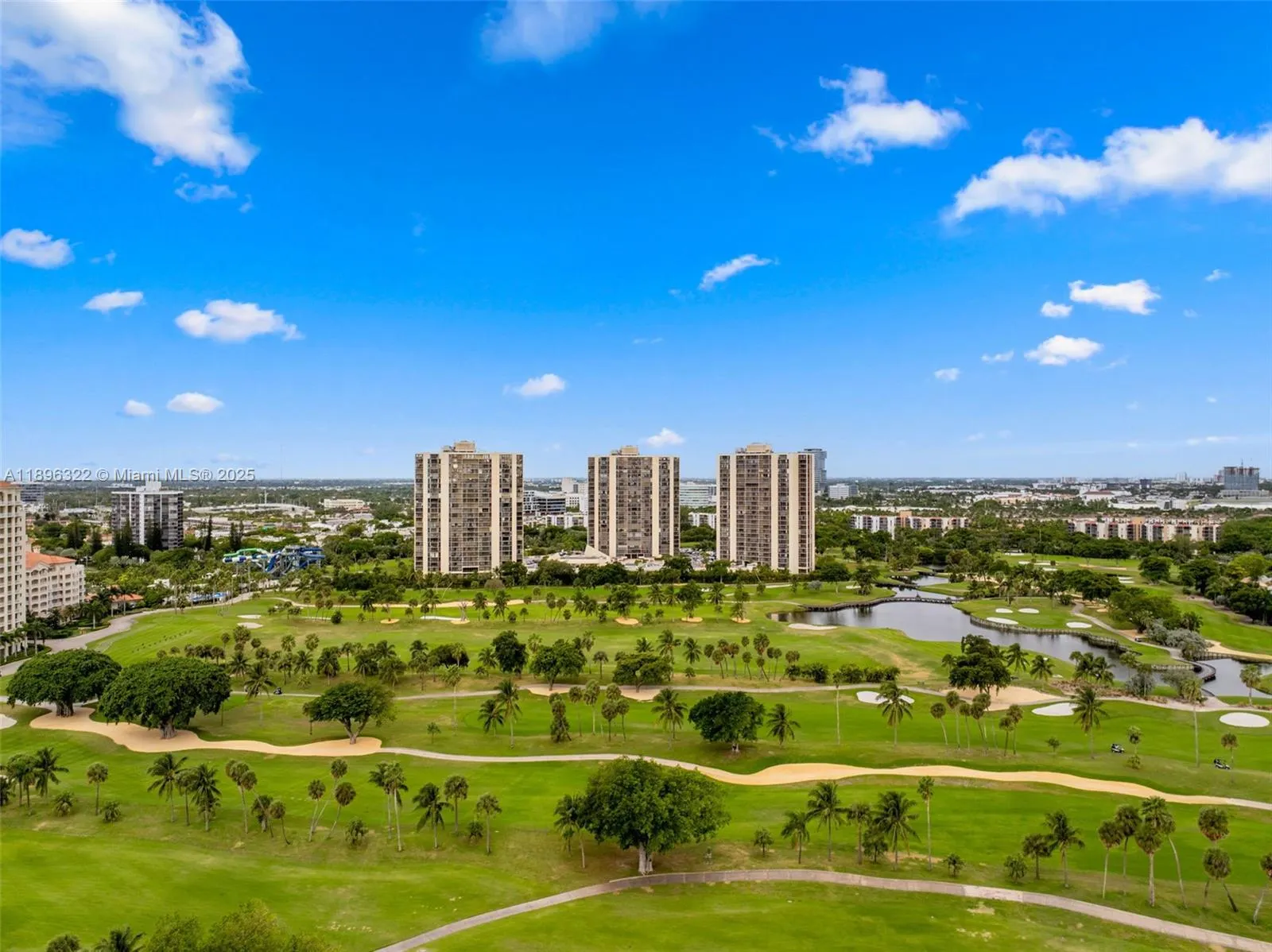 20379 W Country Club Dr, #731
