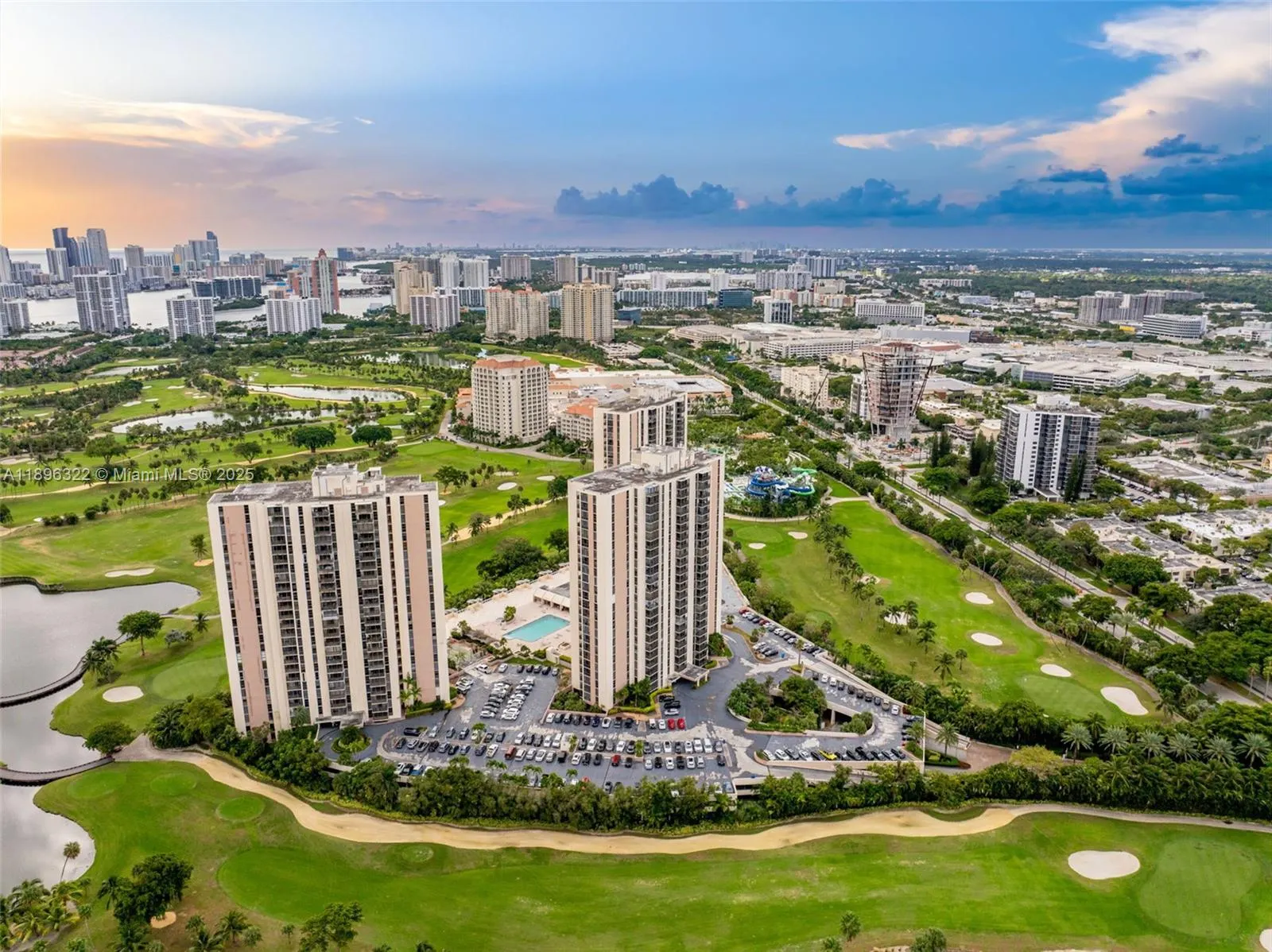 20379 W Country Club Dr, #731