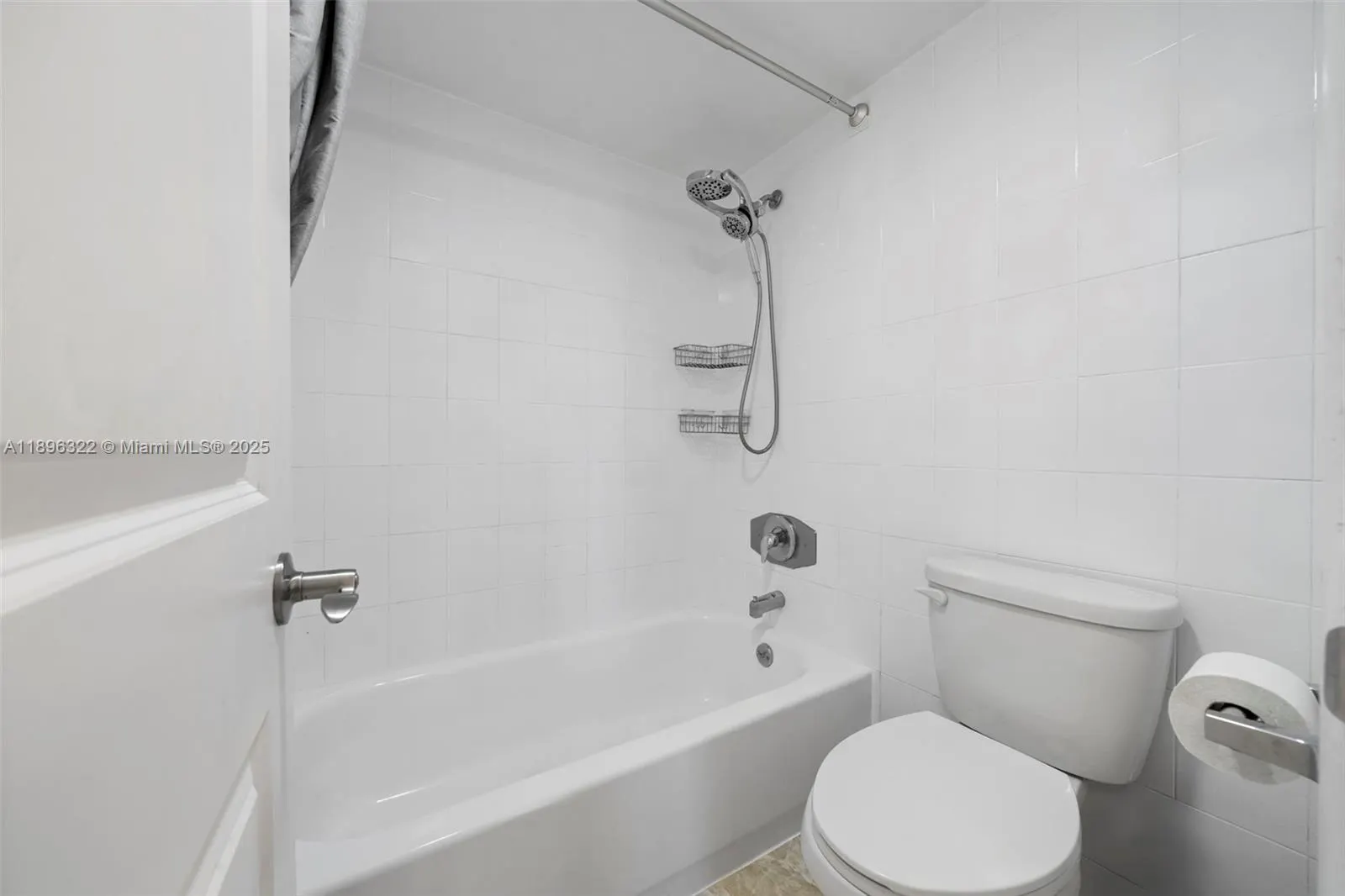 20379 W Country Club Dr, #731
