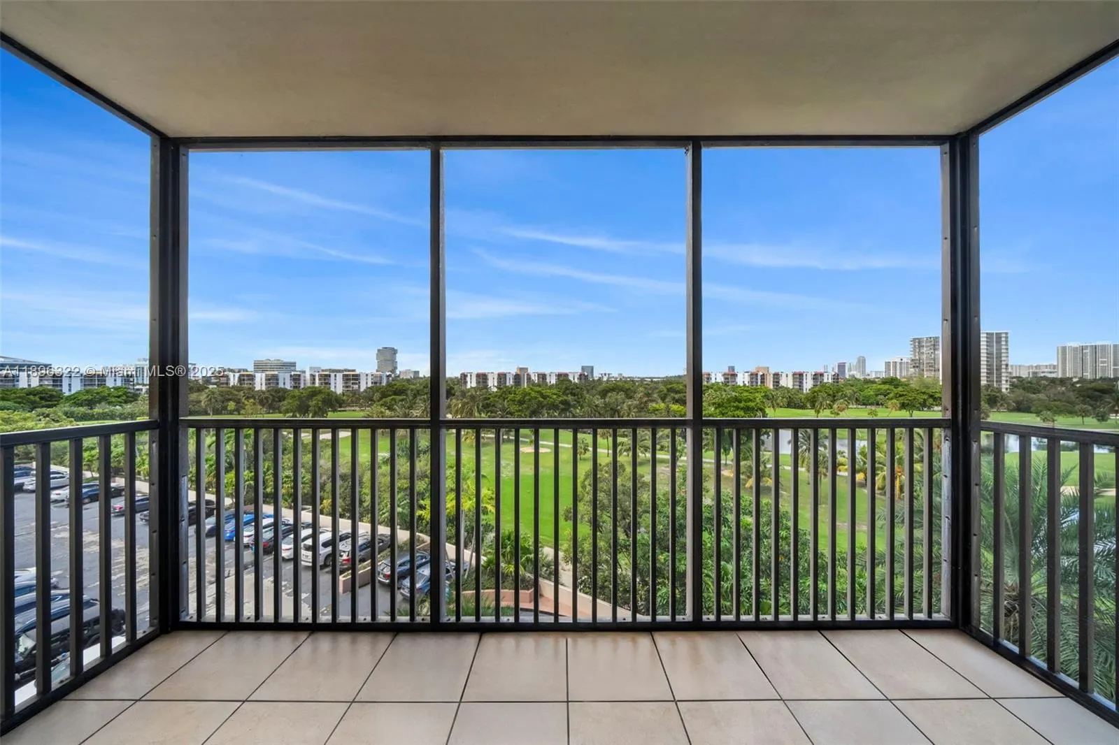 20379 W Country Club Dr, #731