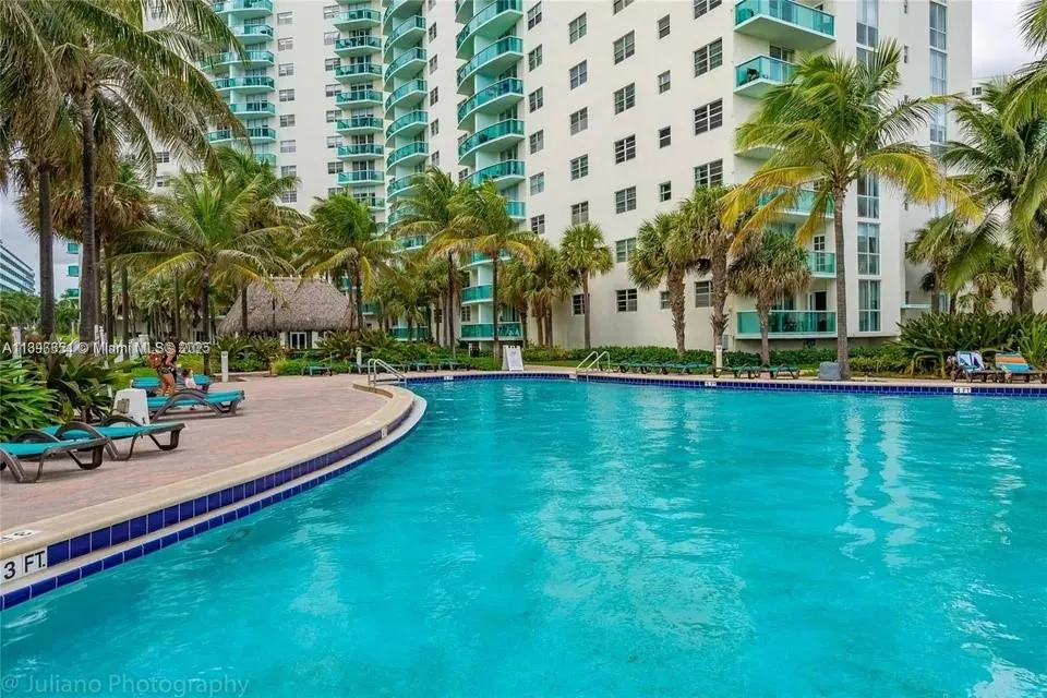 3901 S Ocean Dr, #2H