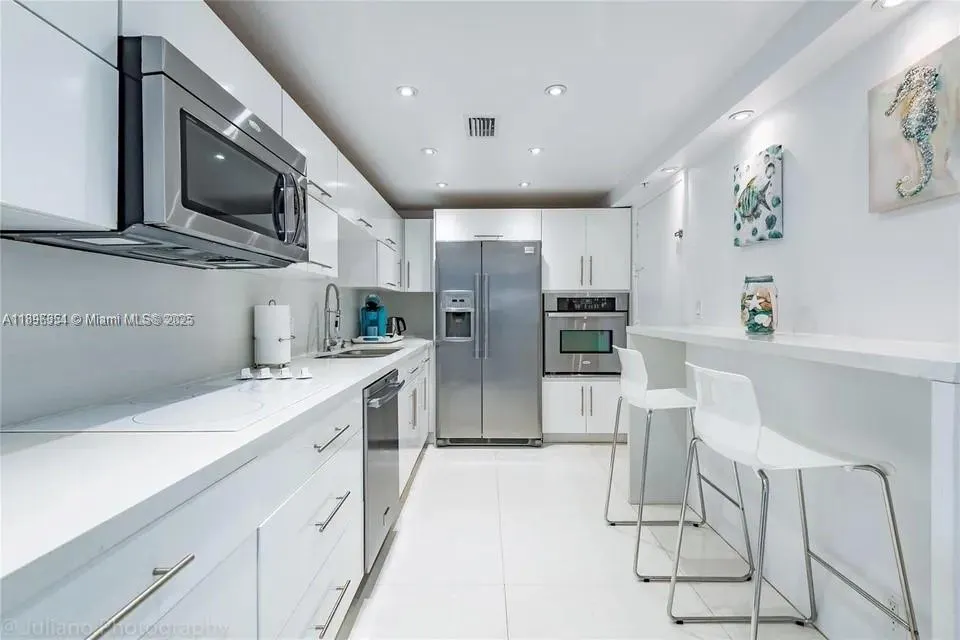3901 S Ocean Dr, #2H