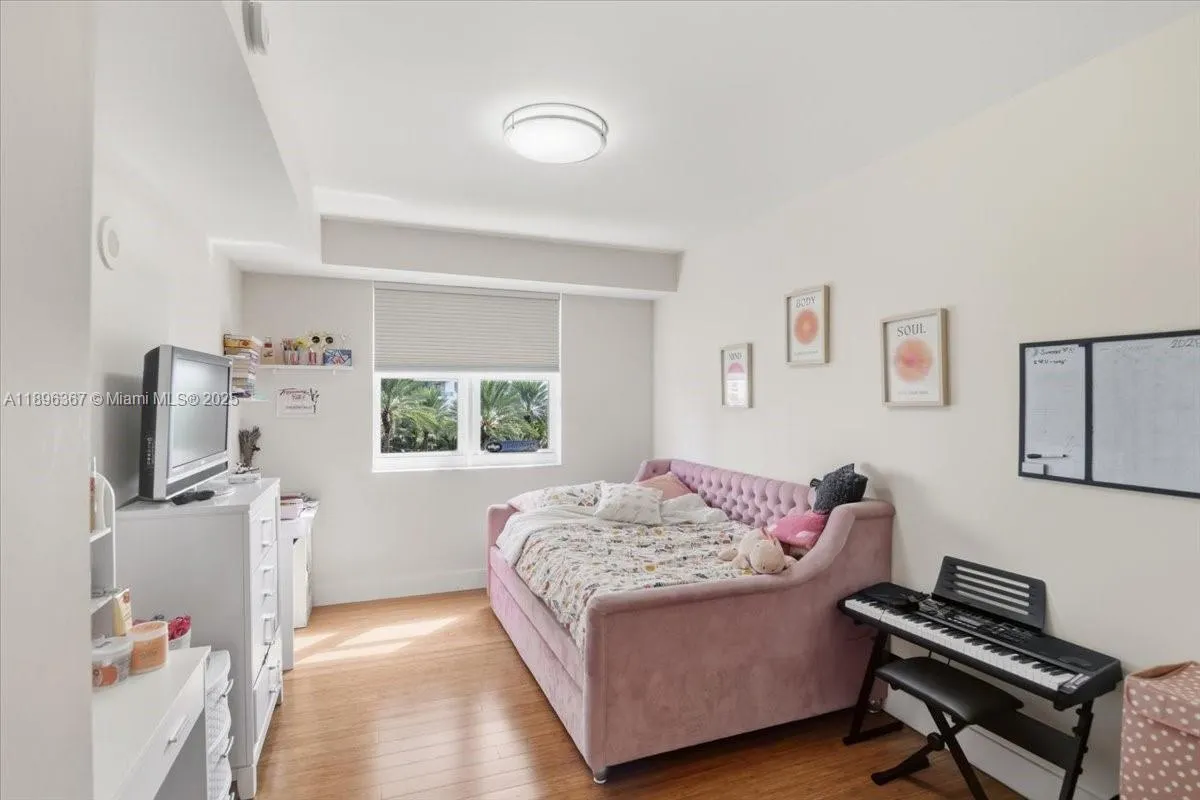 20000 E Country Club Dr, #516