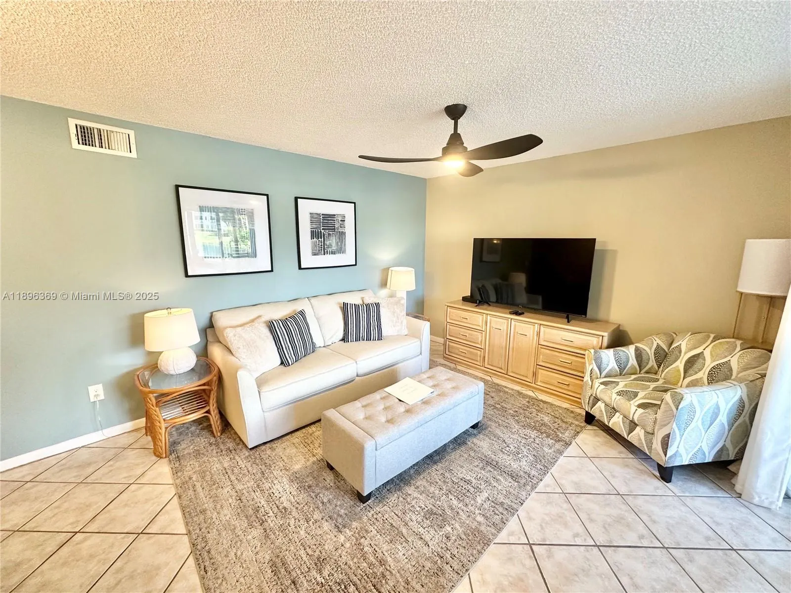 353 S Us Highway 1, #E103