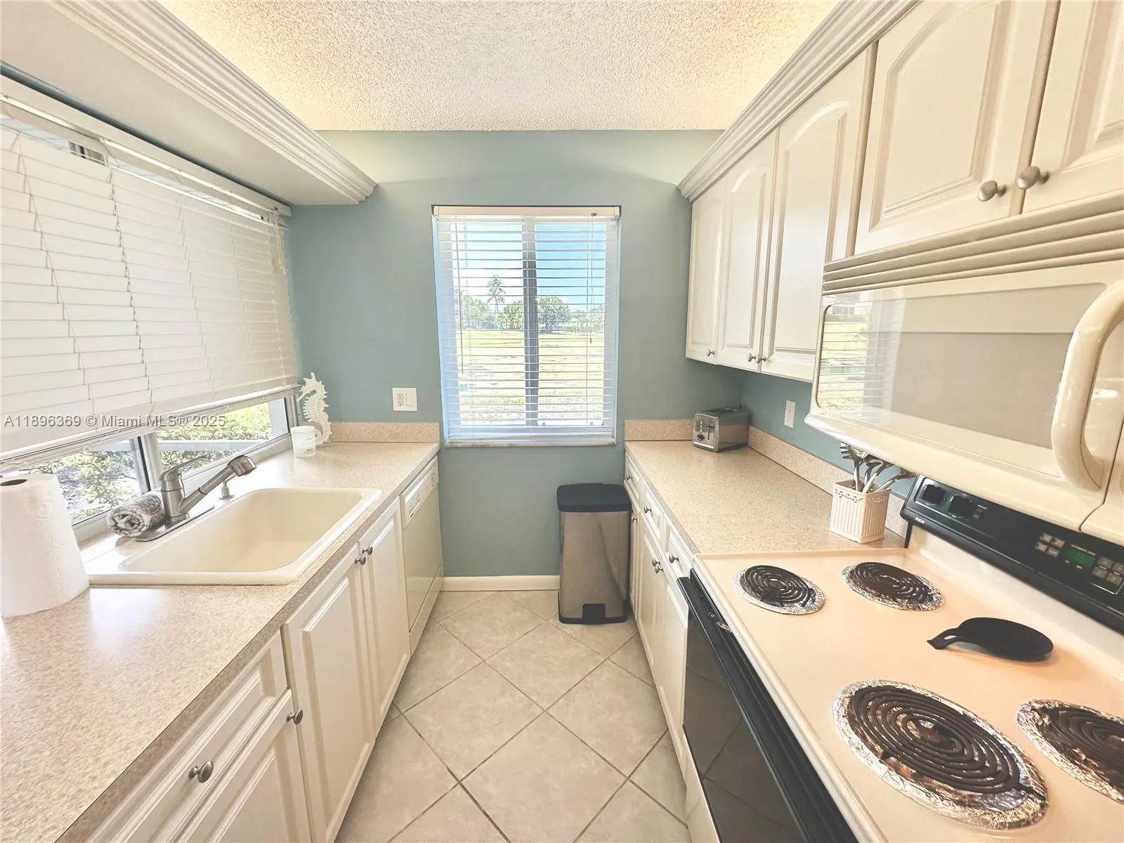 353 S Us Highway 1, #E103