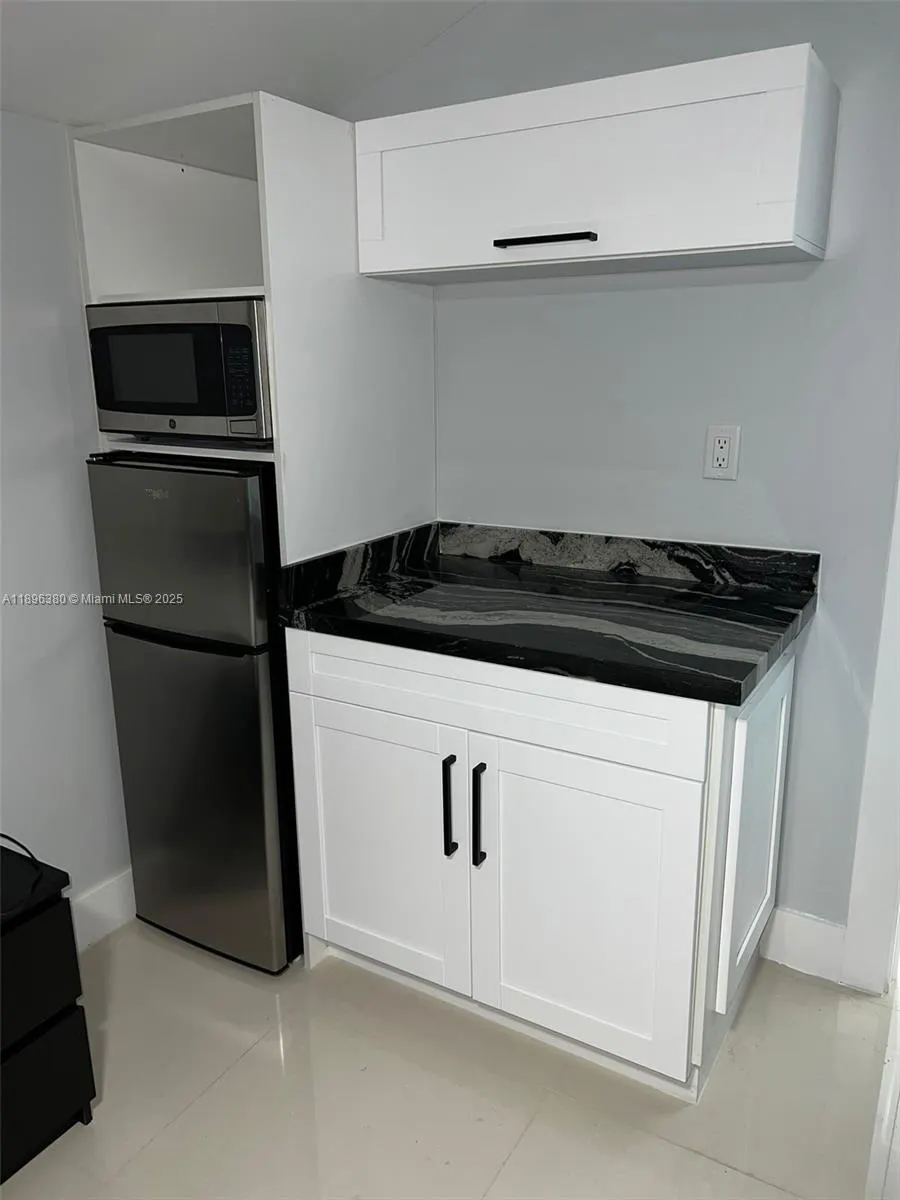 11460 SW 50th Ter