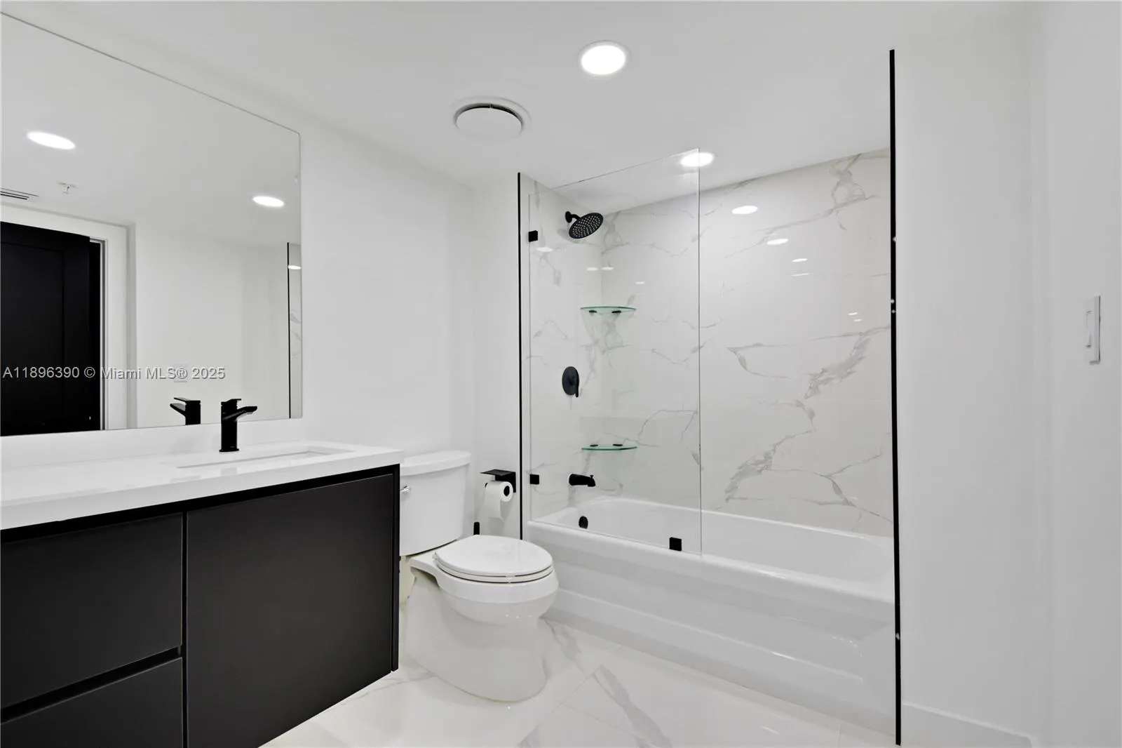 1800 N Bayshore Dr, #512