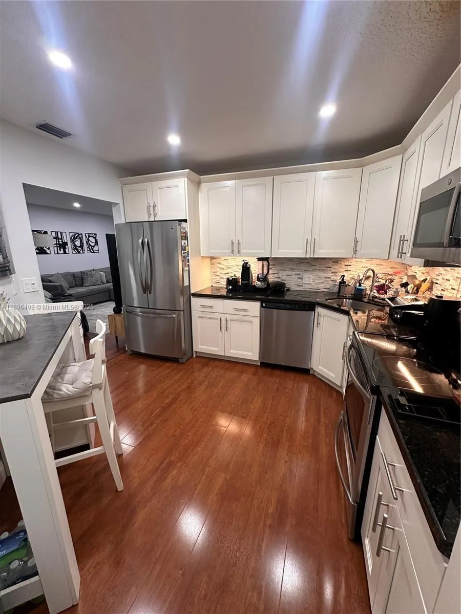 4400 NW 30th St, #224