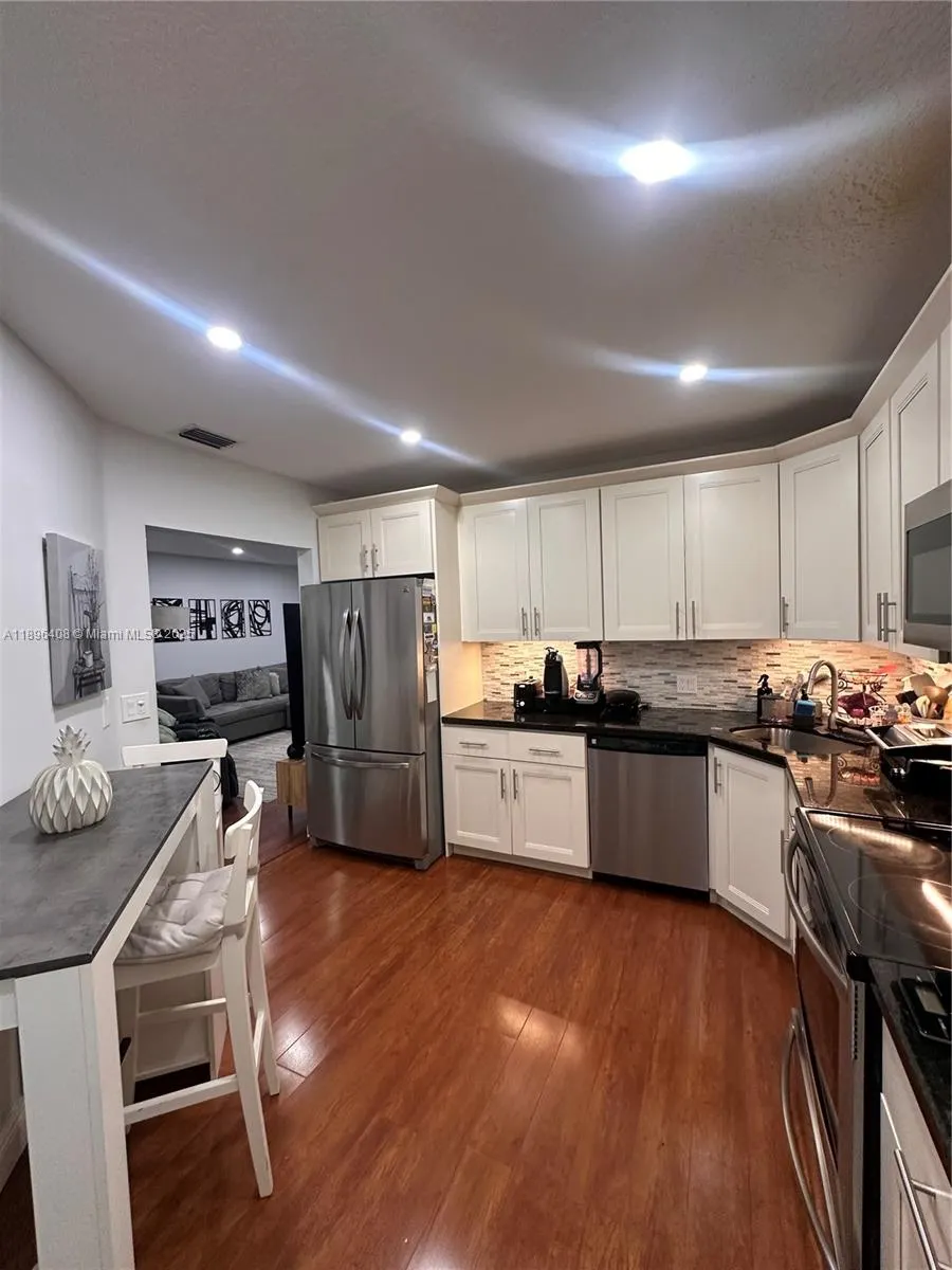 4400 NW 30th St, #224