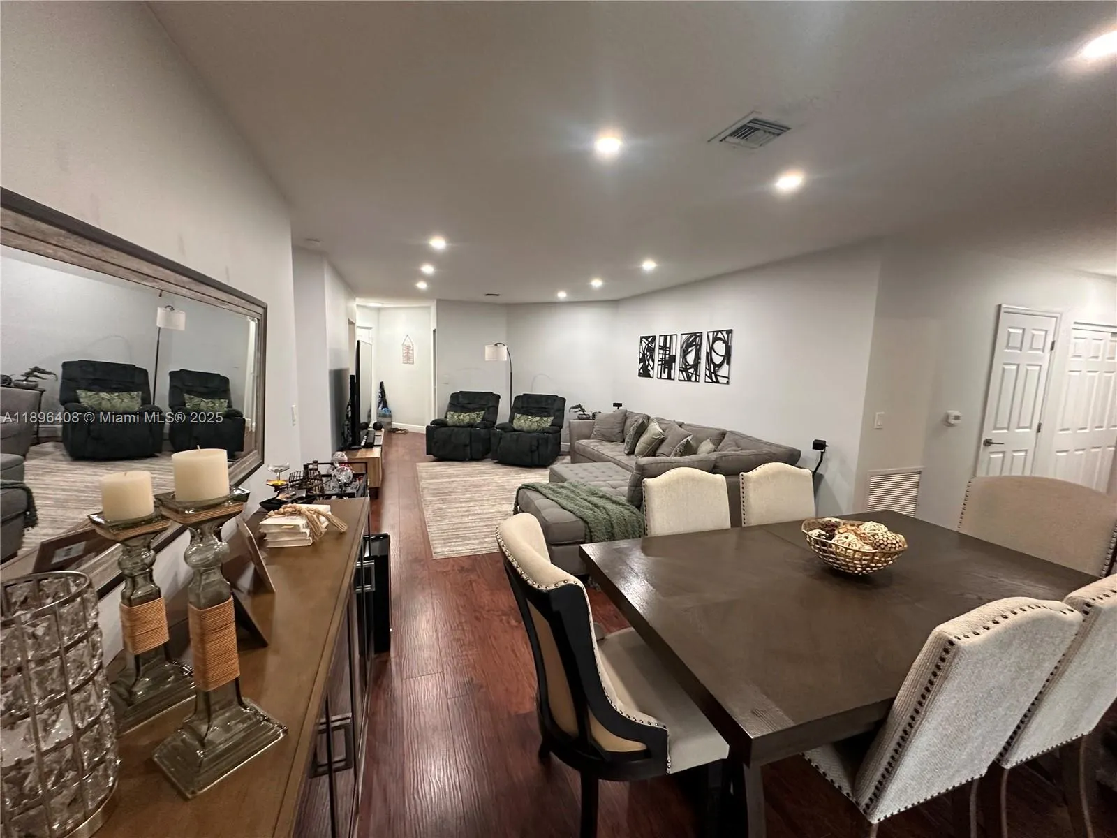 4400 NW 30th St, #224