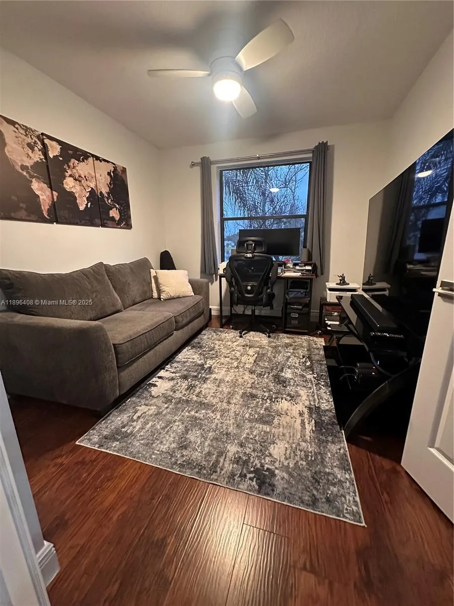 4400 NW 30th St, #224