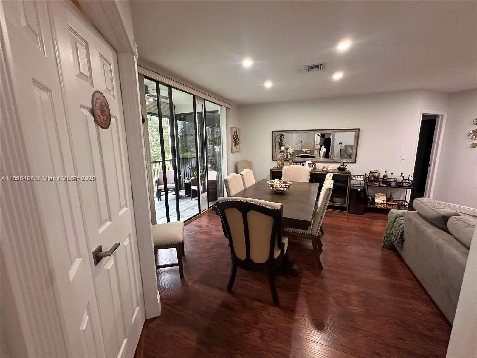 4400 NW 30th St, #224