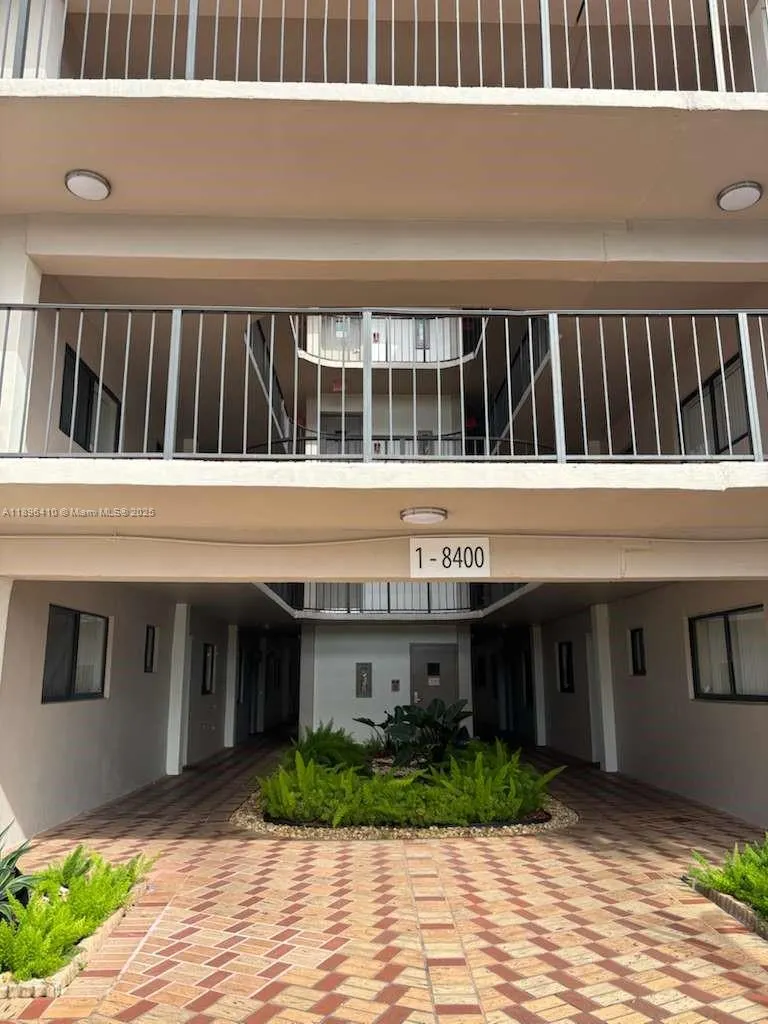 8400 SW 133rd Ave Rd, #202