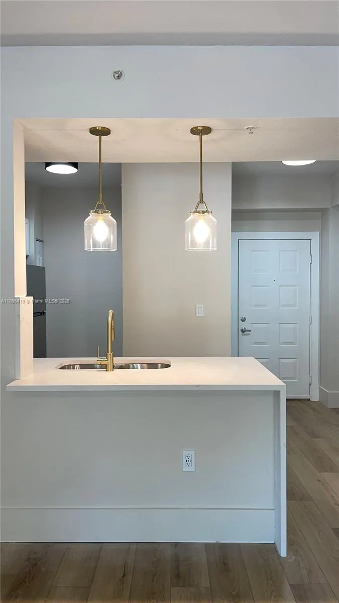 6001 SW 70th St, #231