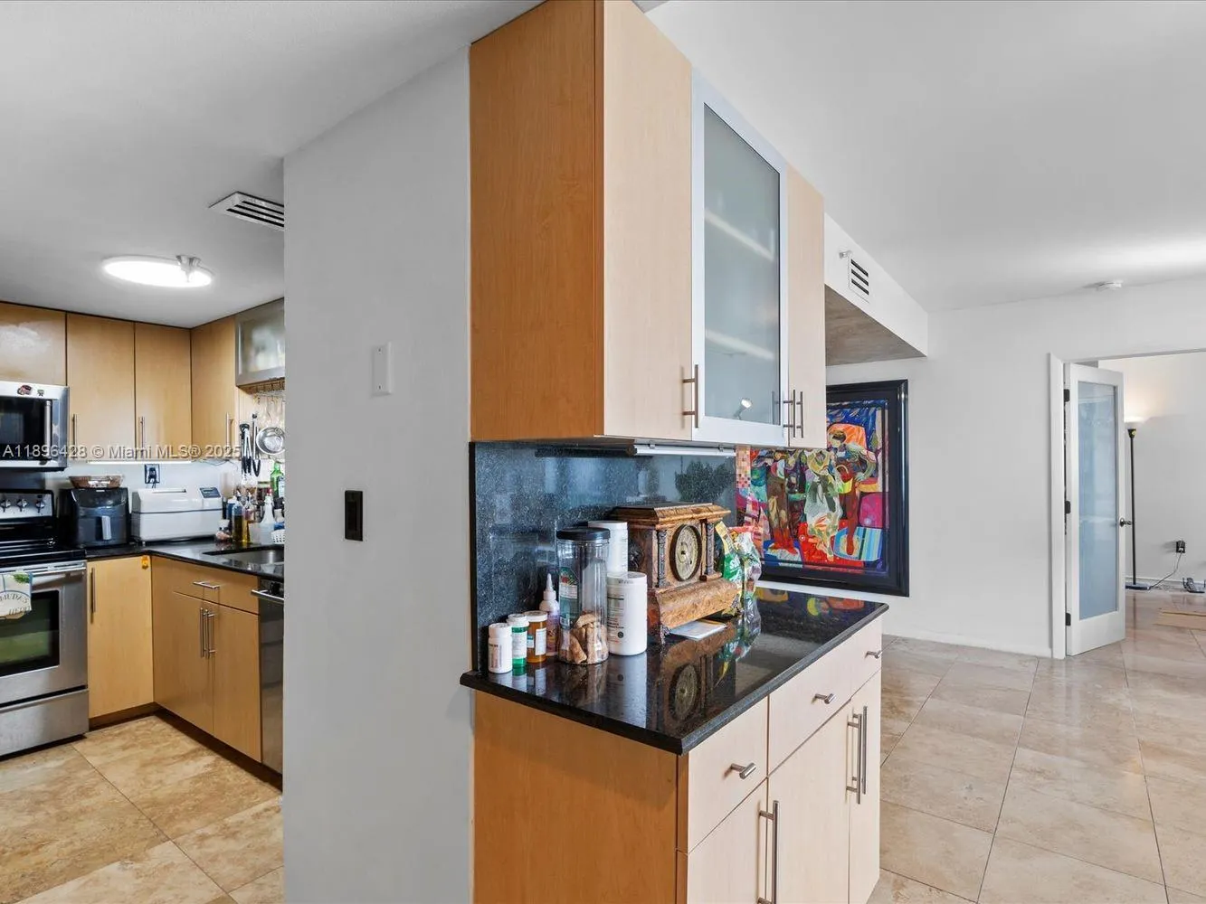 650 West Ave, #1208