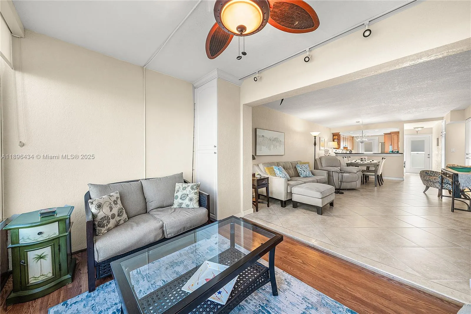 901 N Riverside Dr, #3D