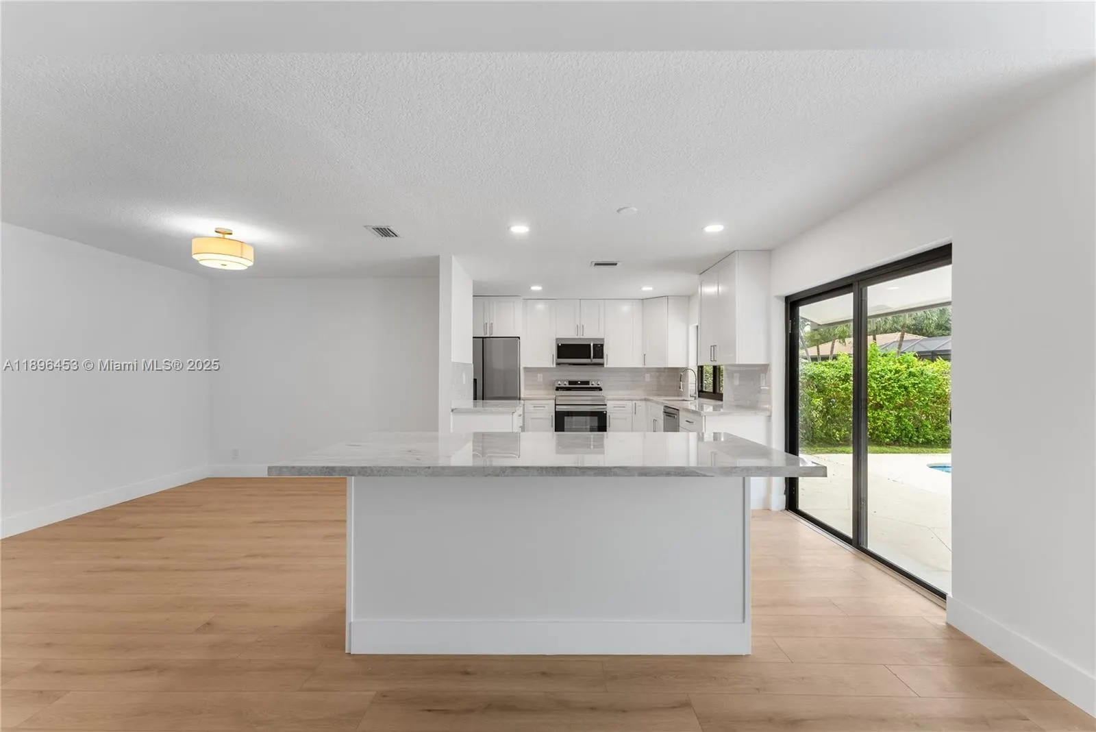 10791 NW 9th Mnr