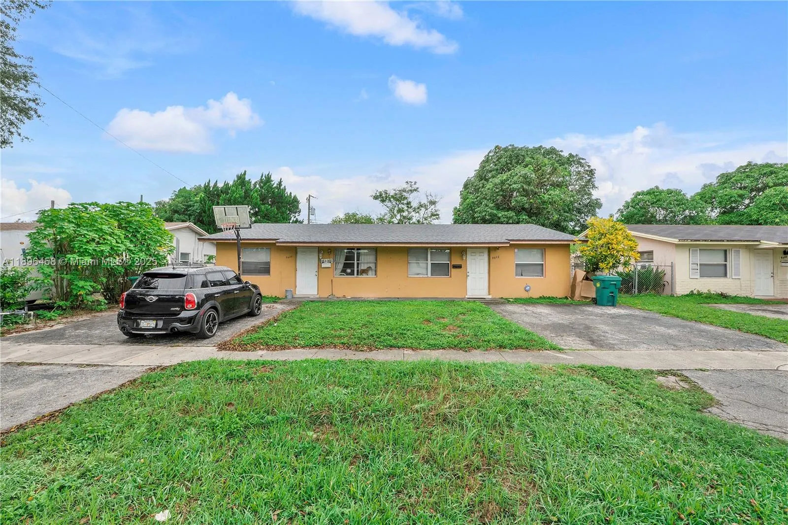 5620 NW 14th Ct