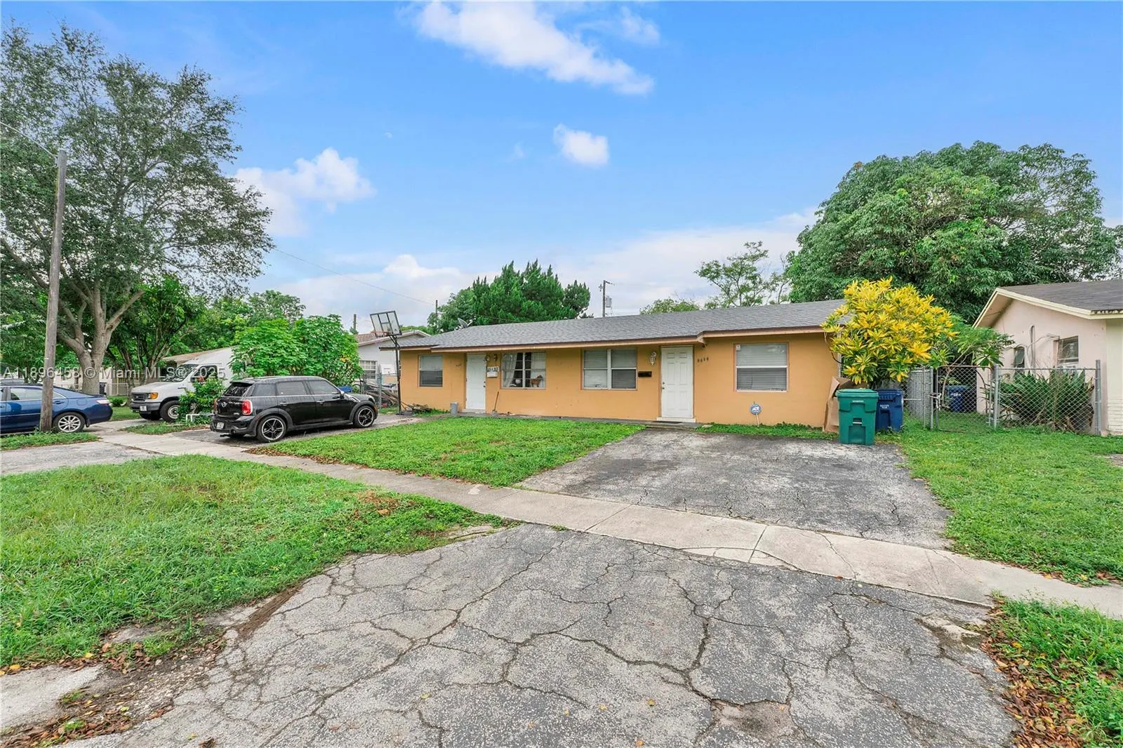 5620 NW 14th Ct