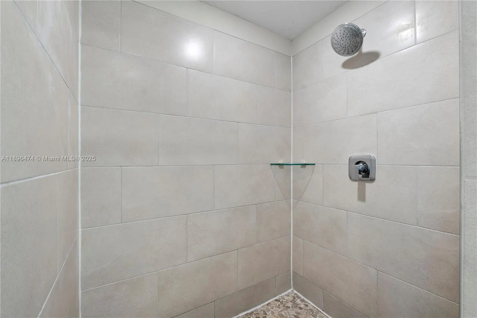 8301 NW 41st St, #B-102
