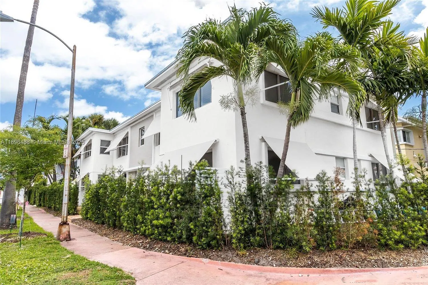 3909 Garden Ave
