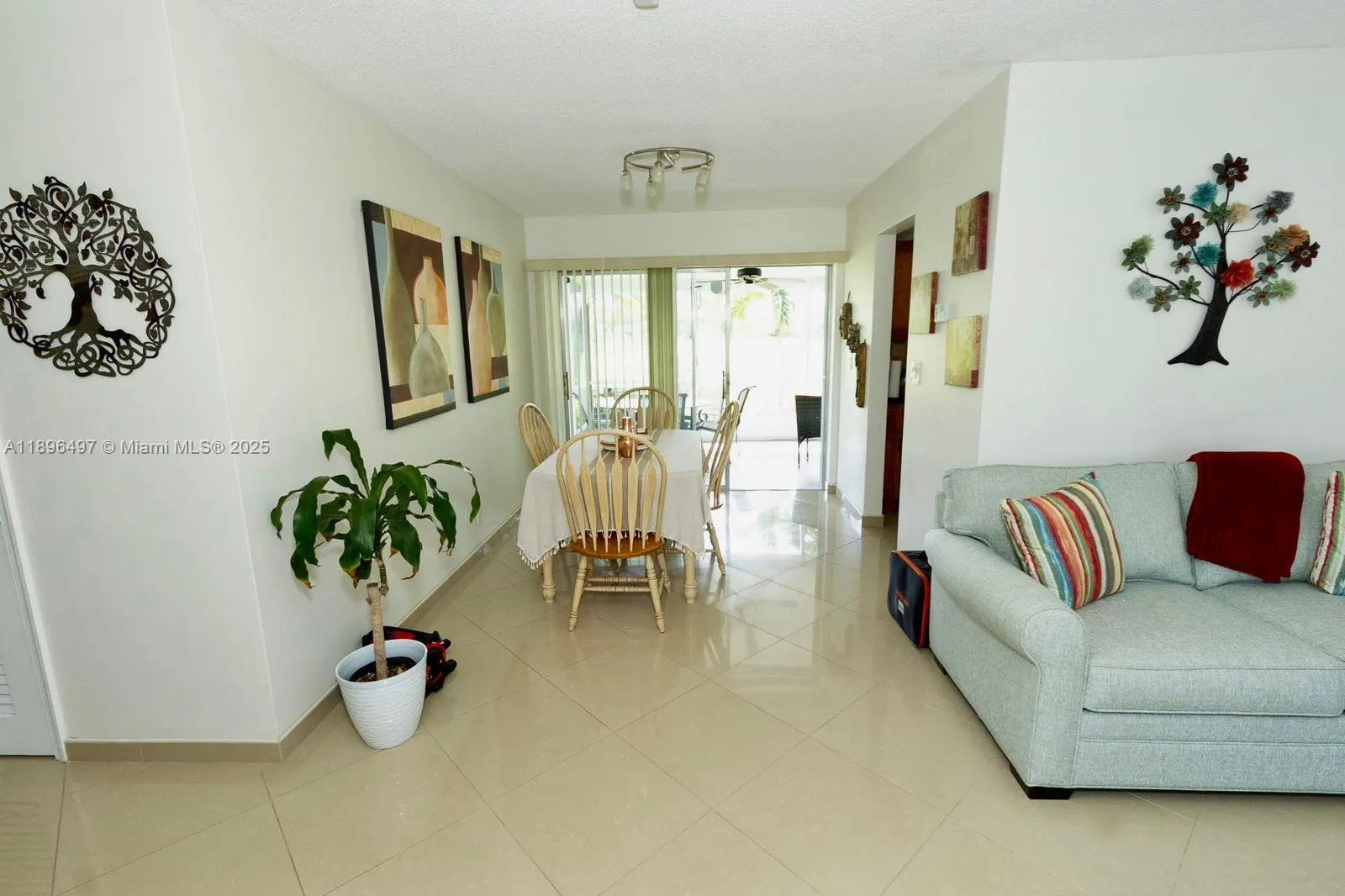 4518 NW 45th Ct