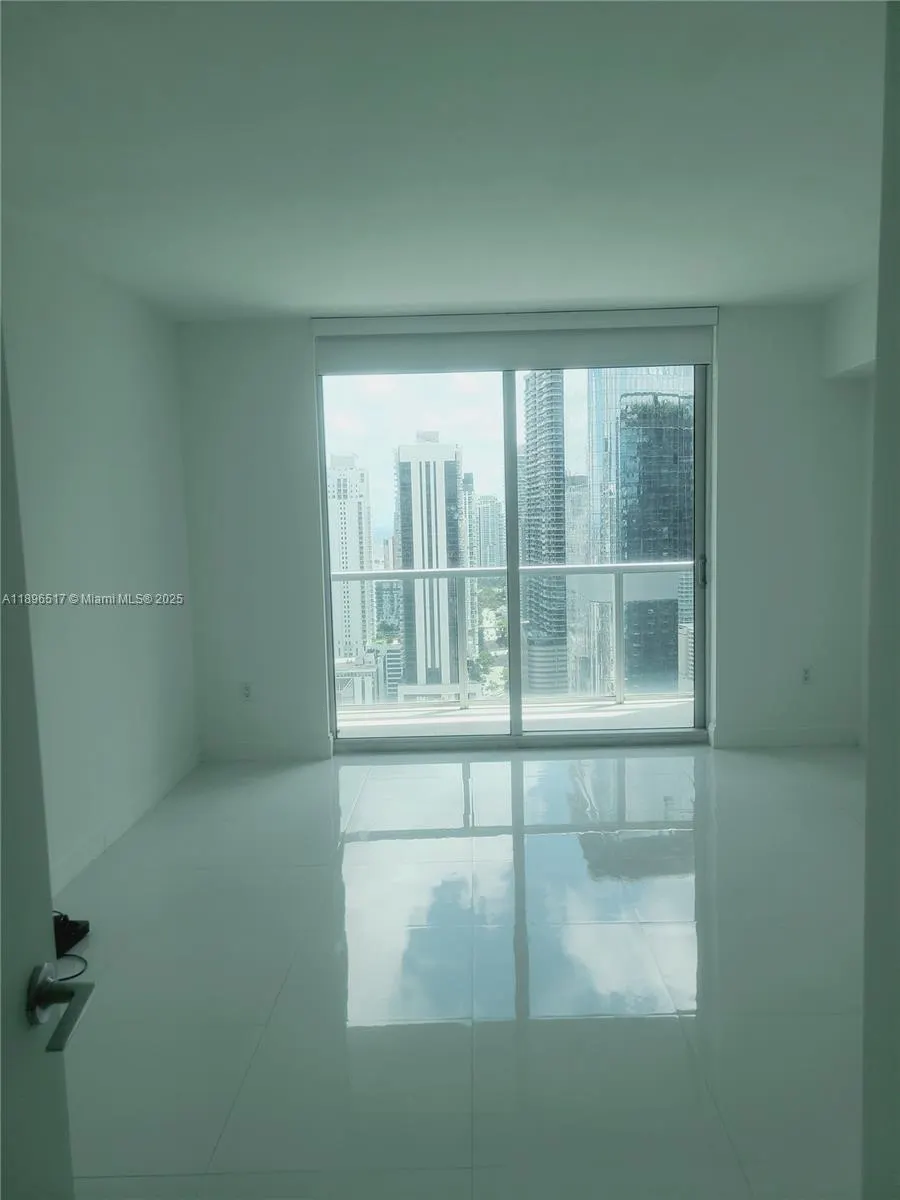 55 SE 6 ST, #4008