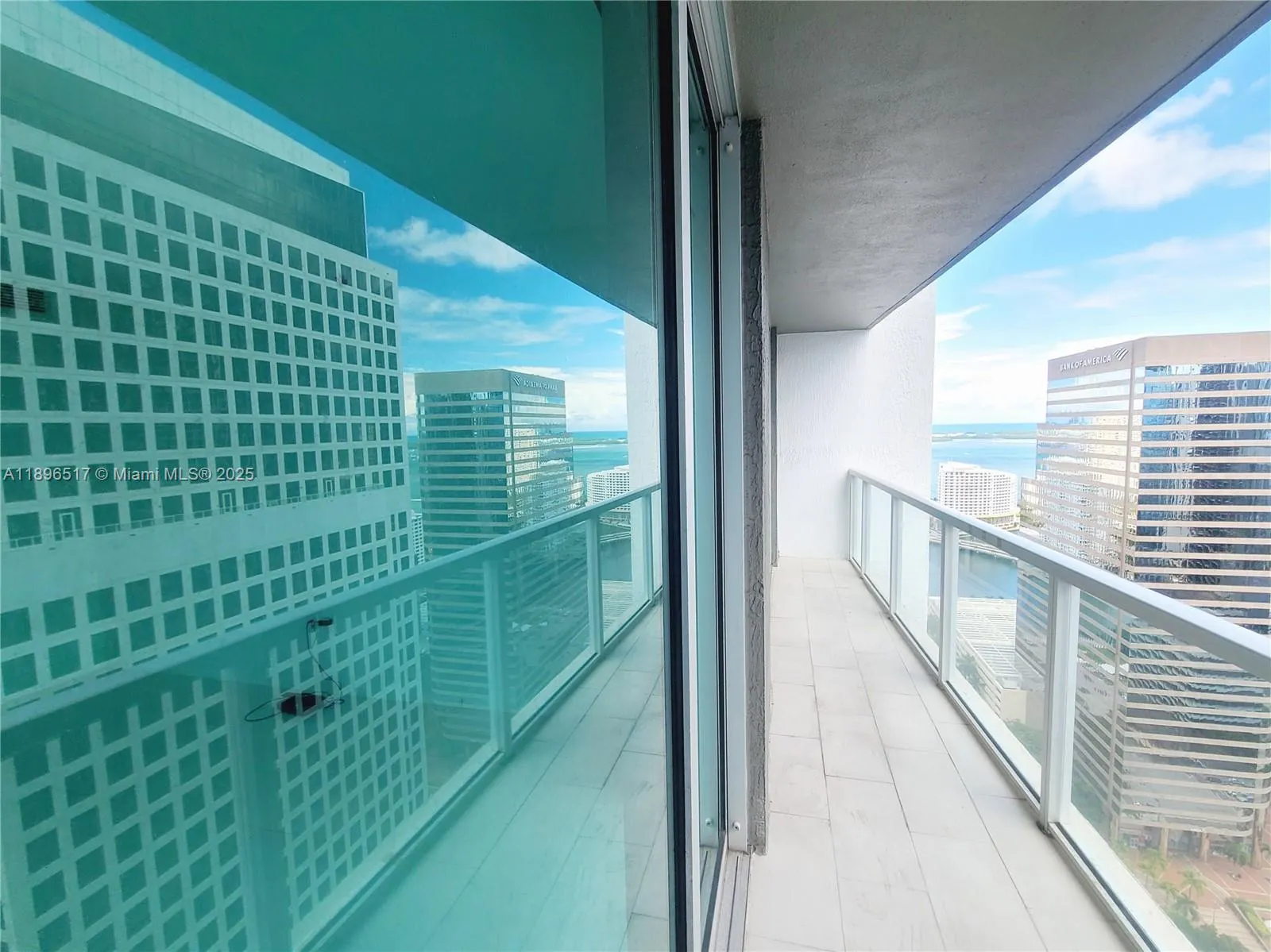 55 SE 6 ST, #4008
