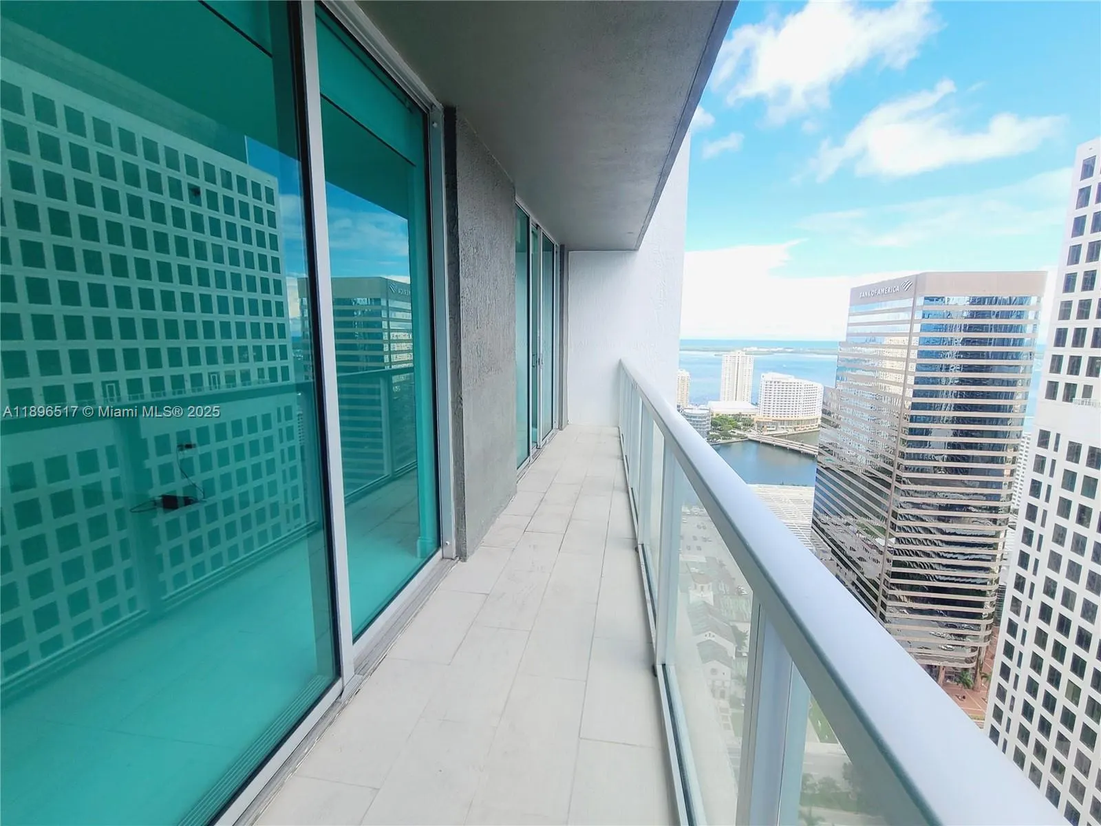 55 SE 6 ST, #4008