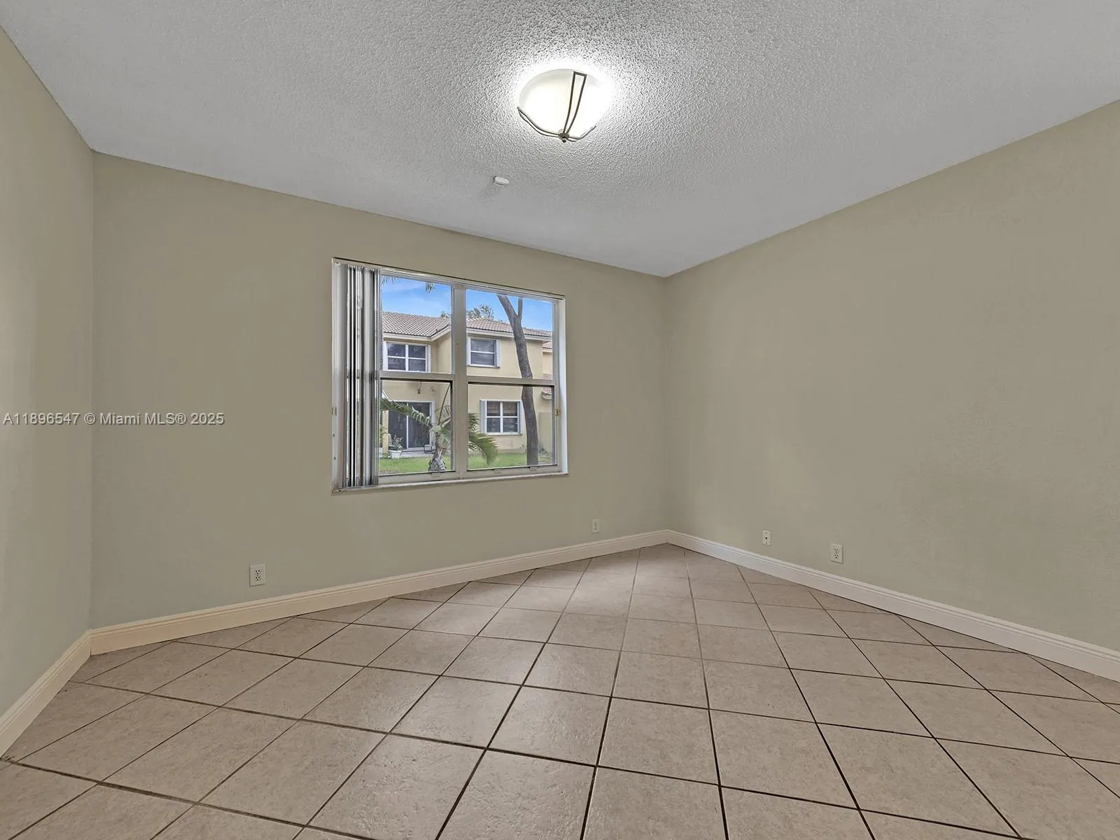 16879 SW 1st Mnr, #0