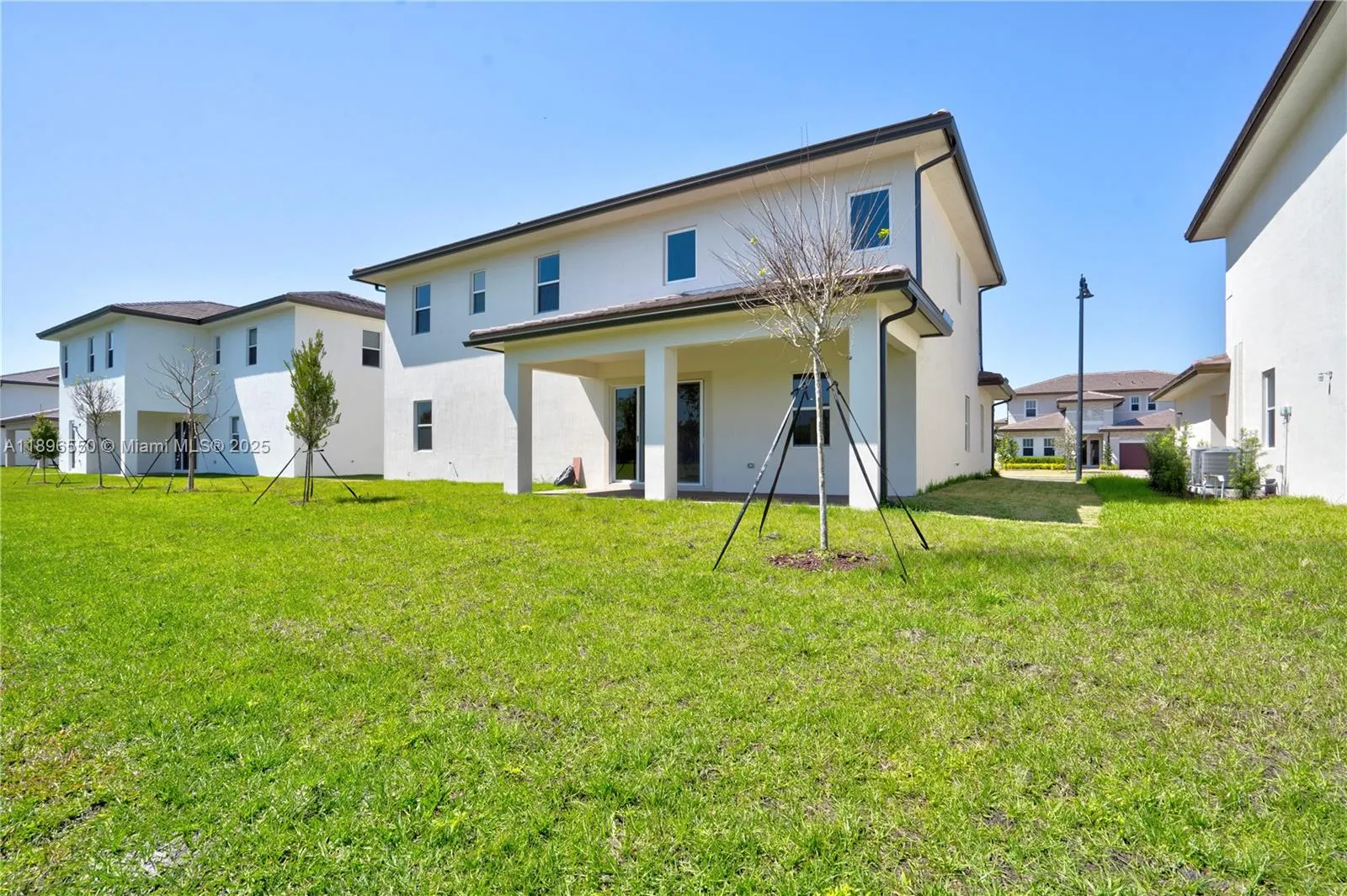 4390 SW 122nd Ter