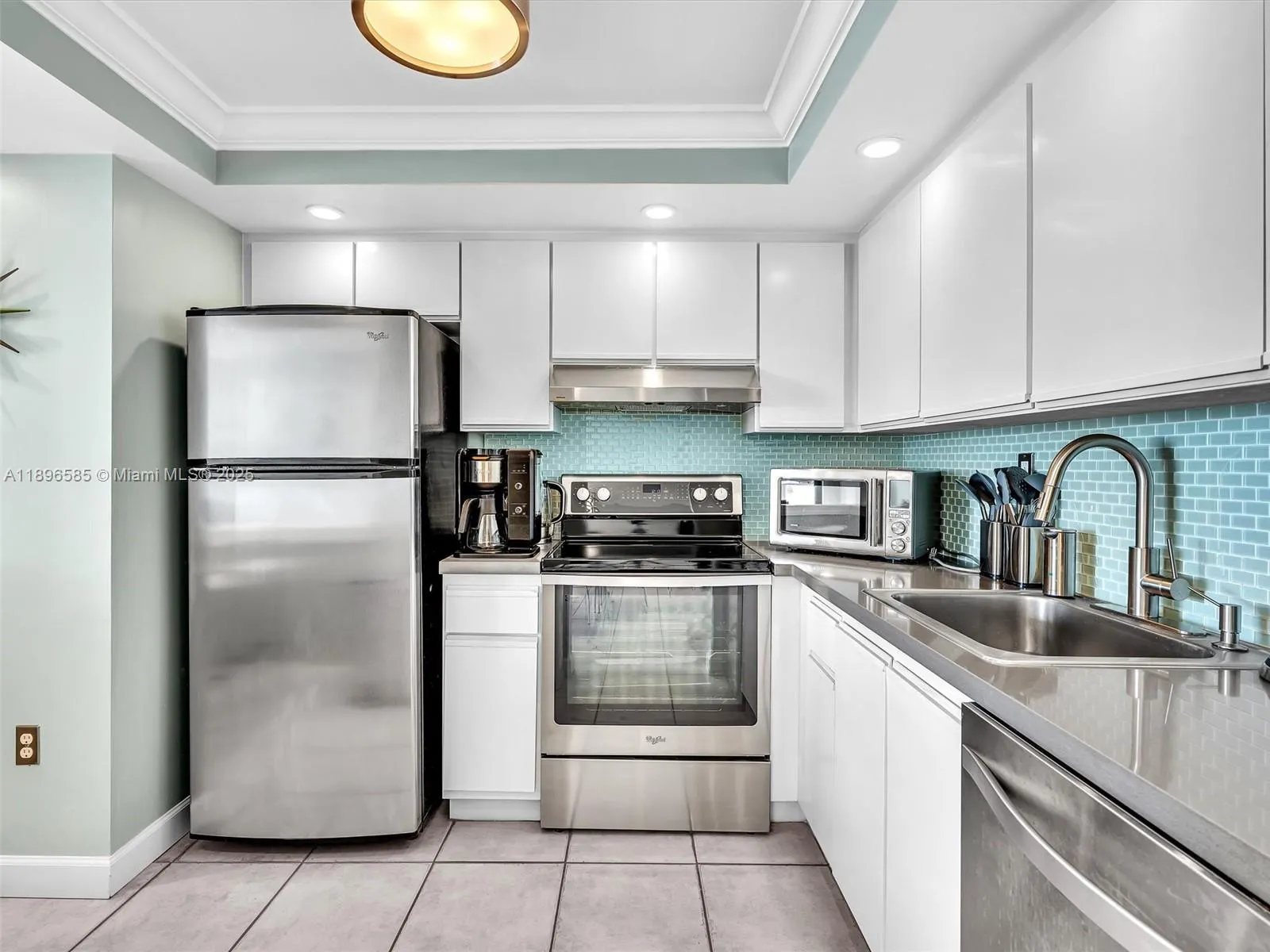 1775 Washington Ave, #8B