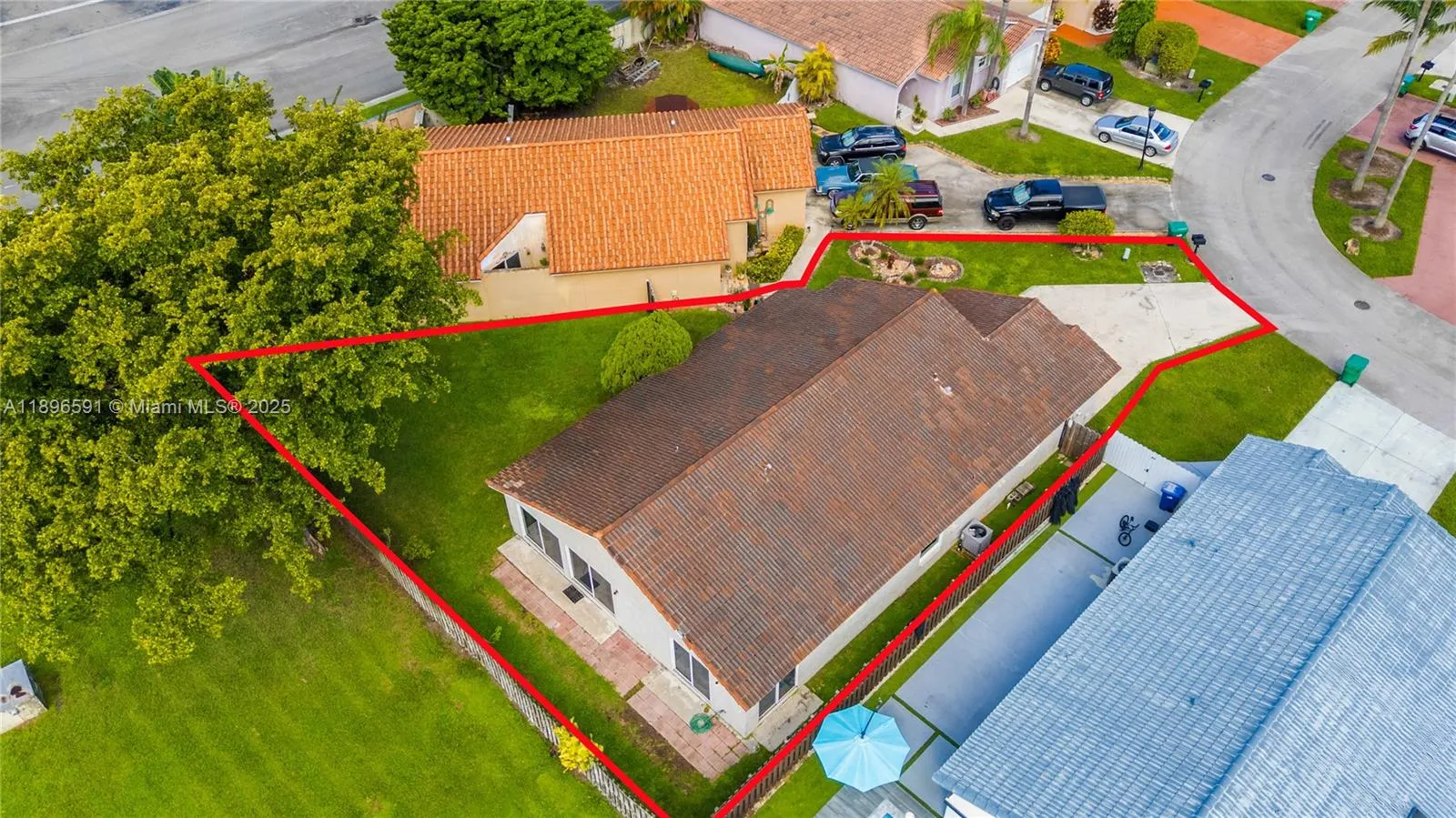 6090 NW 179th Ter